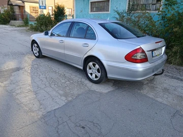Авто Mercedes E Серия 2008 № 8042502