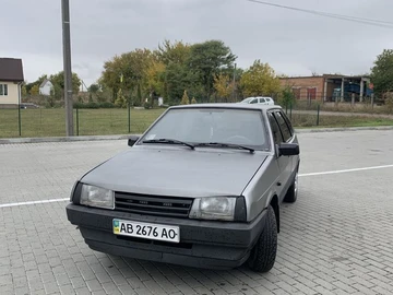 Авто ВАЗ 2109 1992 № 8042527