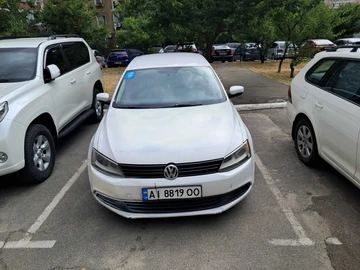 Авто Volkswagen Jetta 2010 № 8042544