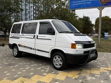 Авто Volkswagen Transporter 1996 № 8042844