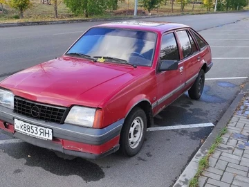 Авто Opel Ascona 1987 № 8042854