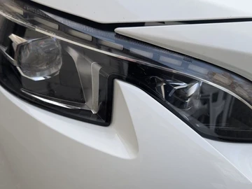 Авто Peugeot 3008 2018 № 8042895