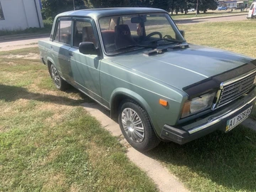 Авто ВАЗ 2107 2007 № 8042914