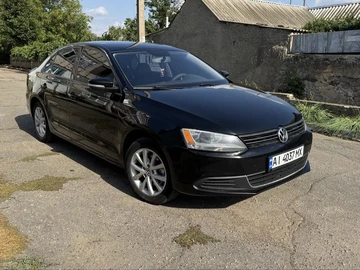 Авто Volkswagen Jetta 2012 № 8043038