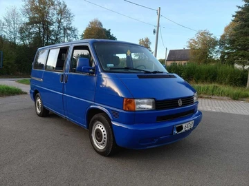 Авто Volkswagen Transporter 2000 № 8043058