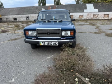 Авто ВАЗ 2107 2004 № 8043172