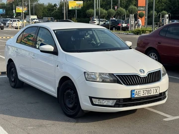 Авто Skoda Rapid 2013 № 8043190