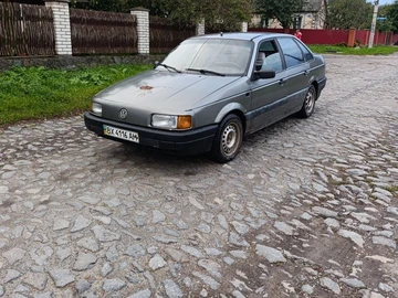 Авто Volkswagen Passat Sedan 1991 № 8043427