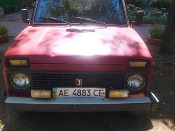 Авто ВАЗ 21213 1998 № 8043428