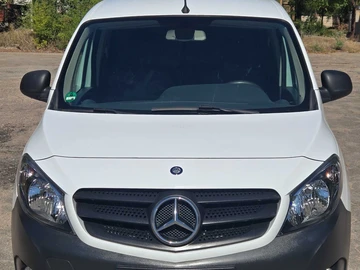 Авто Mercedes Mb 2018 № 8043510