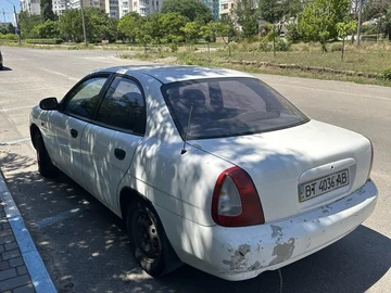 Авто Daewoo Nubira 1998 № 8043553