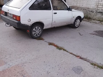 Авто ЗАЗ 1102 1993 № 8043561
