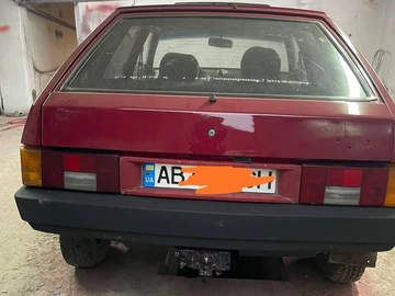 Авто ВАЗ 2109 1989 № 8043579