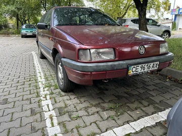 Авто Volkswagen Passat Variant 1989 № 8043809