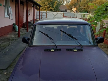 Авто ВАЗ 2107 2004 № 8043901