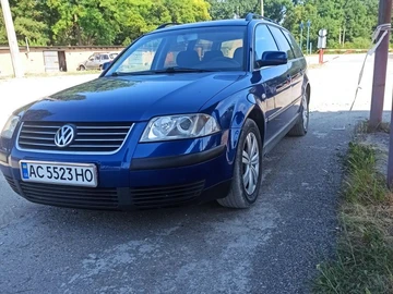 Авто Volkswagen Passat Variant 2002 № 8043904