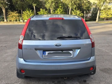 Авто Ford Fiesta 2006 № 8044256