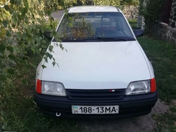 Авто Opel Kadett 1987 № 8044257