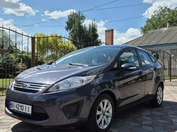 Авто Ford Fiesta 2013 № 8044306