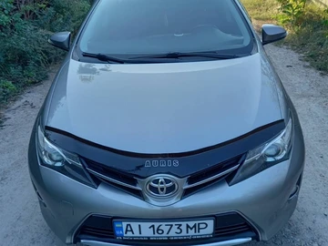 Авто Toyota Auris 2014 № 8044548