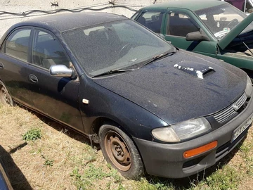 Авто Mazda 121 1997 № 8044559
