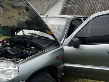 Авто Chevrolet Niva 2007 № 8044640