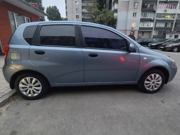 Авто Chevrolet Aveo 2007 № 8044667