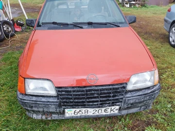 Авто Opel Kadett 1988 № 8044829