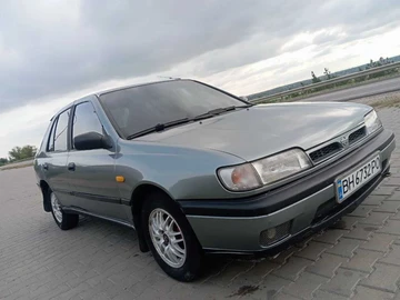 Авто Nissan Sunny 1992 № 8044856