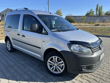 Авто Volkswagen Caddy 2011 № 8045037