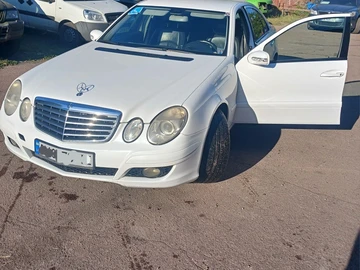 Авто Mercedes 220 2005 № 8045043