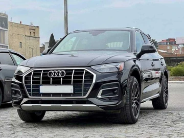 Авто Audi Q5 2021 № 8045089