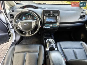 Авто Nissan Leaf 2013 № 8045184