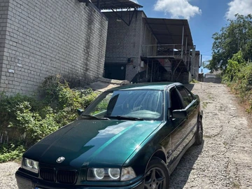 Авто BMW 3 Серия 1994 № 8045211