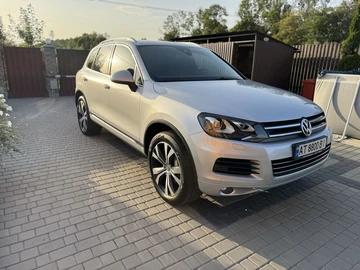 Авто Volkswagen Touareg 2013 № 8045283