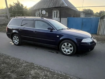 Авто Volkswagen Passat Variant 2002 № 8045284