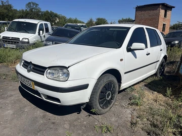Авто Volkswagen Golf 1998 № 8045285