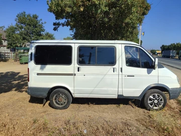 Авто ГАЗ 2217 Соболь Баргузин 2007 № 8045320
