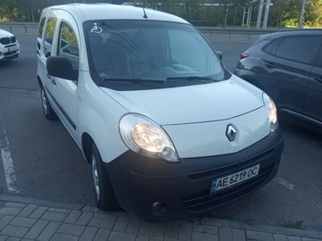 Авто Renault Kangoo Passenger 2011 № 8045405