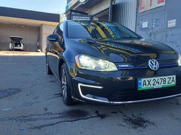 Авто Volkswagen Golf 2016 № 8045409