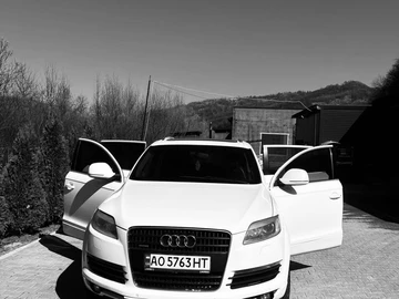Авто Audi Q7 2006 № 8045421