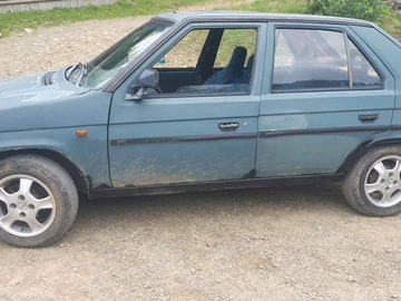 Авто Skoda Favorit 1989 № 8045424
