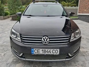 Авто Volkswagen Passat Variant 2012 № 8045597
