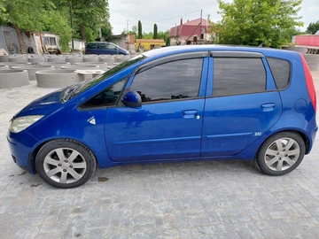 Авто Mitsubishi Colt 2006 № 8045703