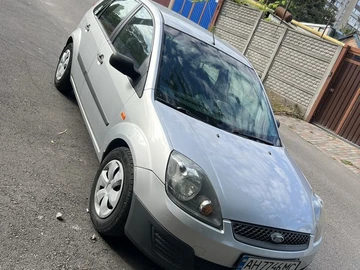 Авто Ford Fiesta 2008 № 8045794