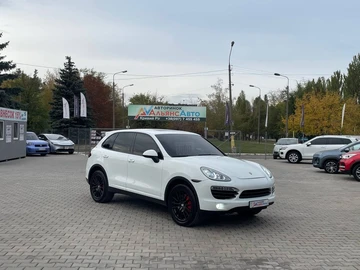 Авто Porsche Cayenne 2013 № 8045842