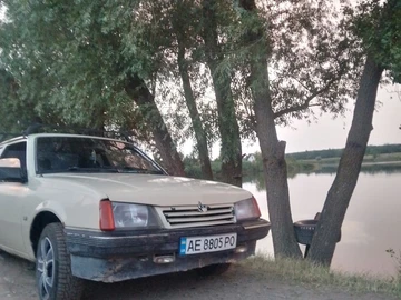 Авто Opel Ascona 1987 № 8046008