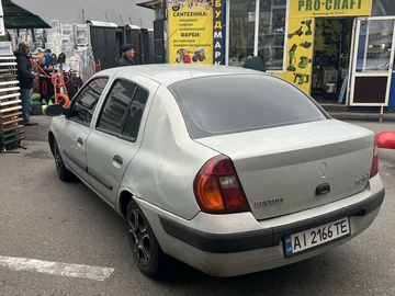 Авто Renault Clio Symbol 2004 № 8046042