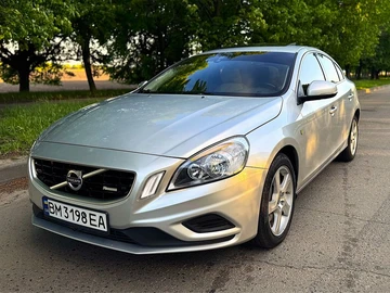 Авто Volvo S60 2012 № 8046057