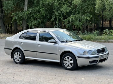 Авто Skoda Octavia 2004 № 8046081